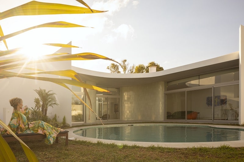 Architecture. Une villa aux courbes élégantes (Mohamed Amine Siana)