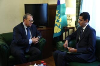 Le Sahara au cœur des échanges entre l’ambassadeur du Maroc à Moscou et le vice-ministre russe des AE
