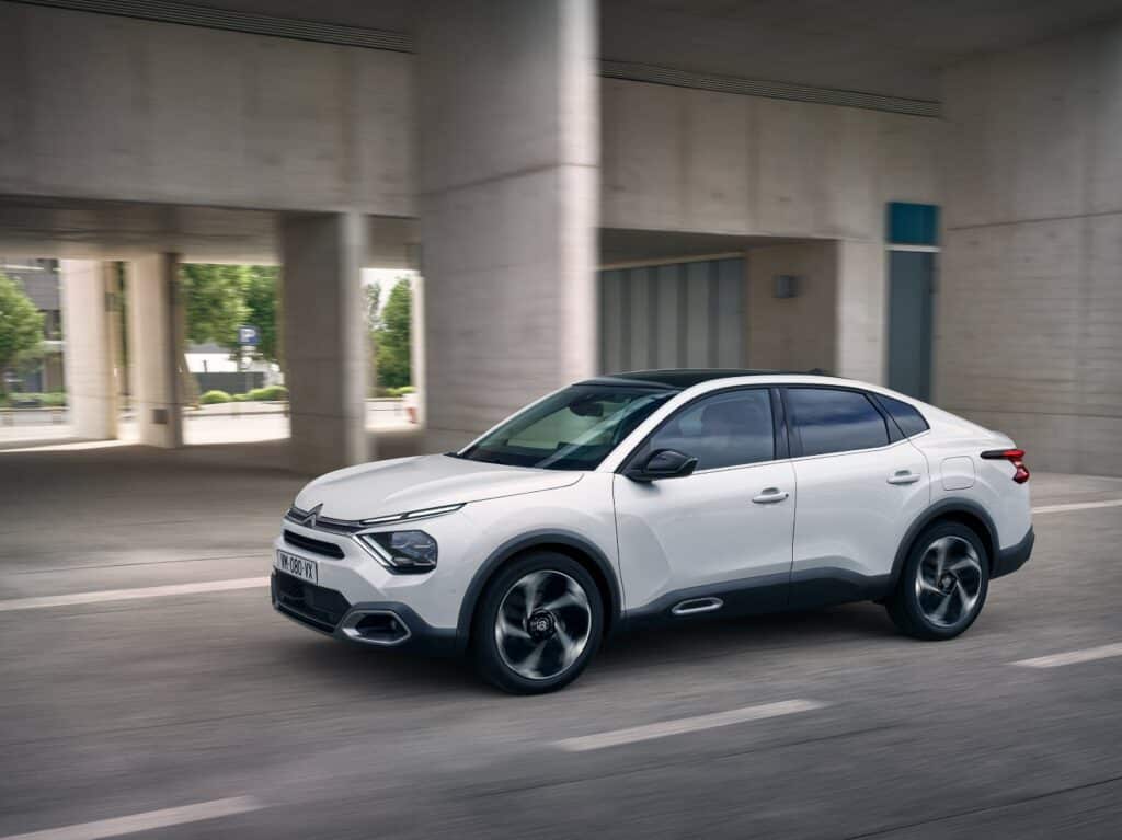Citroën dévoile le nouveau modèle C4 X