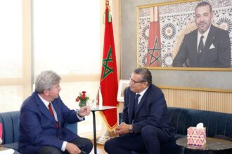 Jean-Luc Mélenchon reçu par Aziz Akhannouch et des membres du RNI