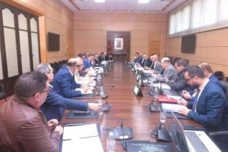 Nouvelle avancée dans les négociations sur le statut unifié de l'enseignement : les accords clés du 18 décembre