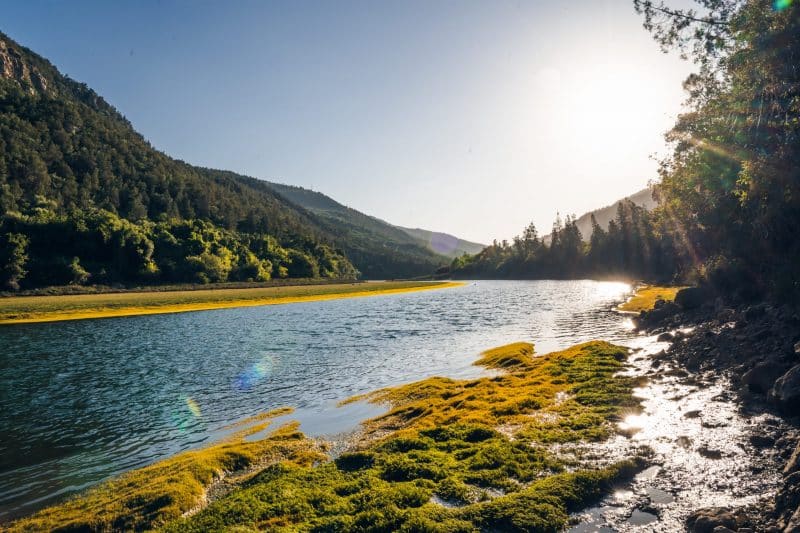 Béni Mellal. Kasbahs, villages et montagnes en toile de fond des arts de l’Atlas