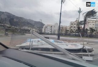 D'importants dégâts après les fortes rafales de vent, jusqu'à 126 km/h à Tétouan