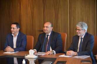 Dislog s'allie à l'ESSEC Afrique pour la formation de son comité exécutif