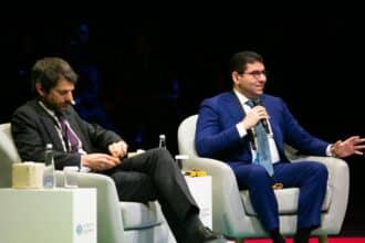 Mehdi Bensaïd représente le Maroc au Dialogue ministériel du Sommet de la culture de Abu Dhabi