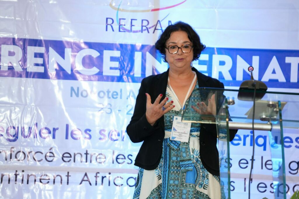 Latifa Akharbach appelle à une approche mondiale harmonisée en matière de régulation des plateformes numériques