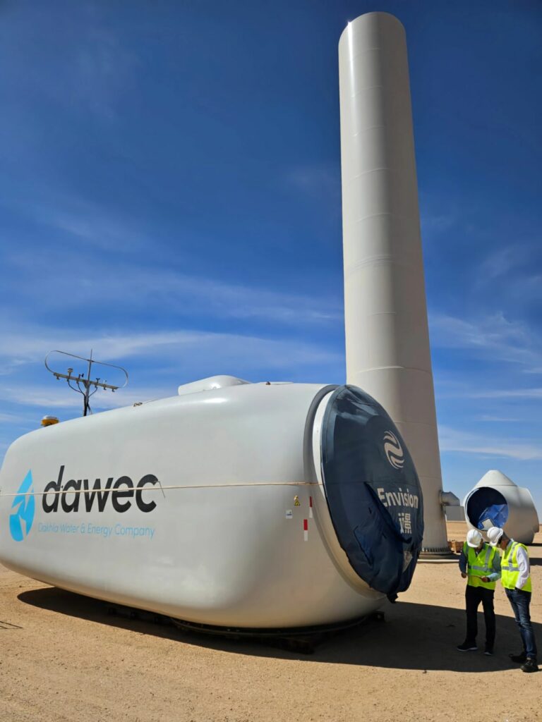 En images, les travaux de construction de la station de dessalement de Dakhla