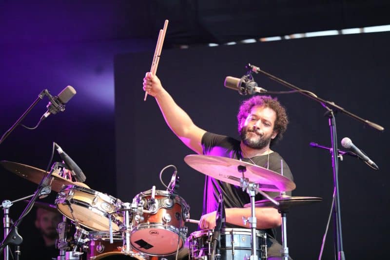 EN IMAGES. Clôture de la 17e édition du Jazzablanca avec Jökull Júlíusson en maillot des Lions de l’Atlas