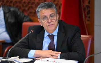 Une pétition pour révoquer Abdellatif Ouahbi