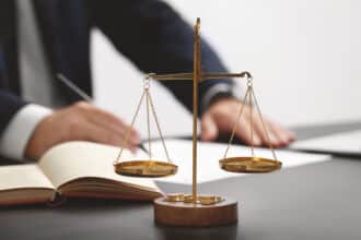 Justice. Arbitrage : une première liste d’arbitres agréés, mais non exclusive