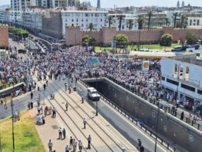 Dispersés par les forces de l'ordre, les professionnels de santé annoncent une grève ouverte jusqu'à fin juillet