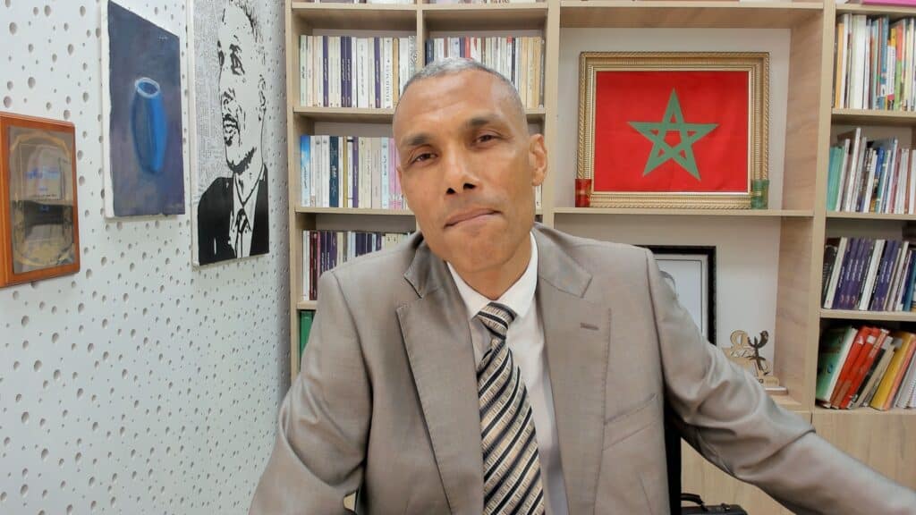 Qui est Abdelkhalek Koullab, l'historien menacé de mort sur les réseaux sociaux