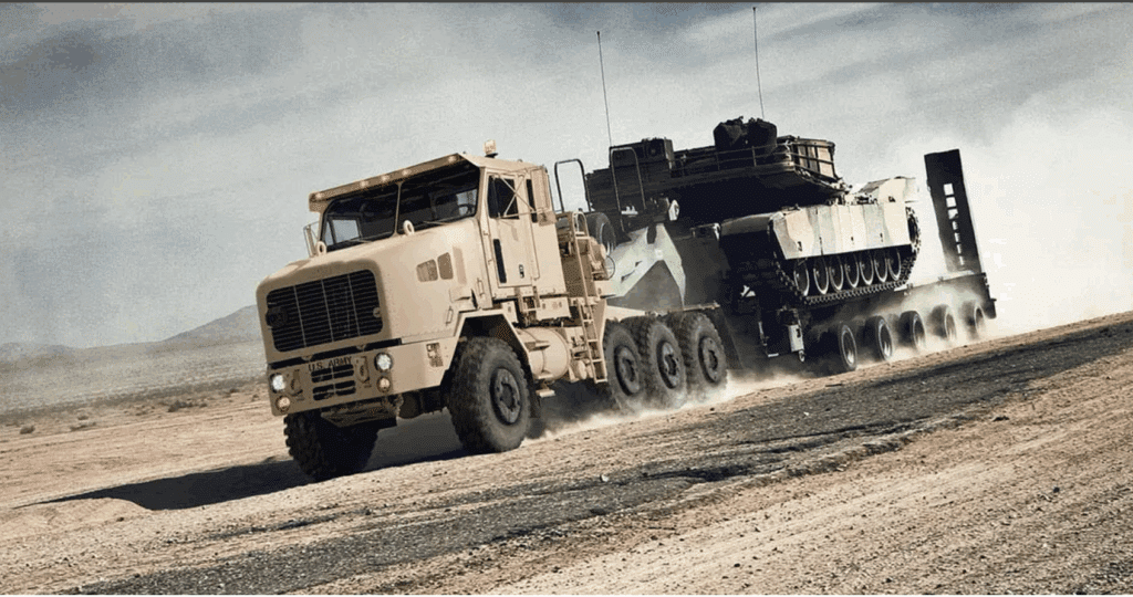 Armement : Oshkosh Defense va livrer au Maroc un système pour le transport d’équipements lourds