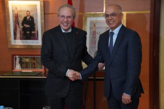 HCP : passation de pouvoirs entre Chakib Benmoussa et Ahmed Lahlimi