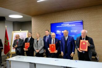 Signature de 2 protocoles de partenariat visant la dynamisation du financement des entreprises industrielles par le marché boursier