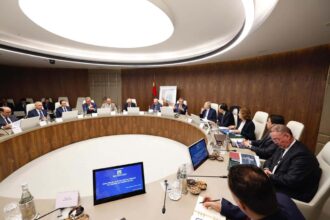 Emploi. En 2024, l’effectif mensuel moyen des salariés déclarés à la CNSS a progressé de 122.000 personnes