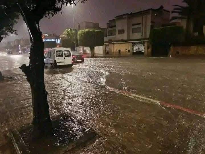 EN IMAGES. Inondations à Salé et mousse mystérieuse à Casablanca après les fortes pluies