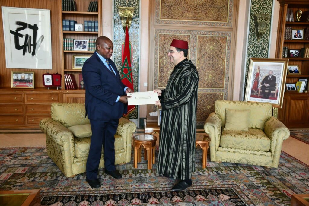 Nasser Bourita reçoit l’envoyé spécial du président de la Zambie, porteur d’un message écrit au Roi