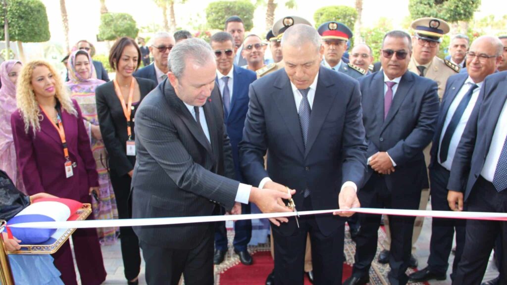 Christophe Lecourtier en compagnie du wali de la région Laâyoune-Sakia El Hamra, Abdeslam Bekrate.