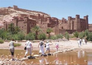 Ouarzazate : les professionnels du tourisme réclament davantage de vols internationaux et d'investissements