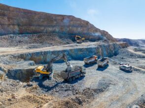 Mines. Aya Gold & Silver sécurise 143,8 millions de dollars par placement public