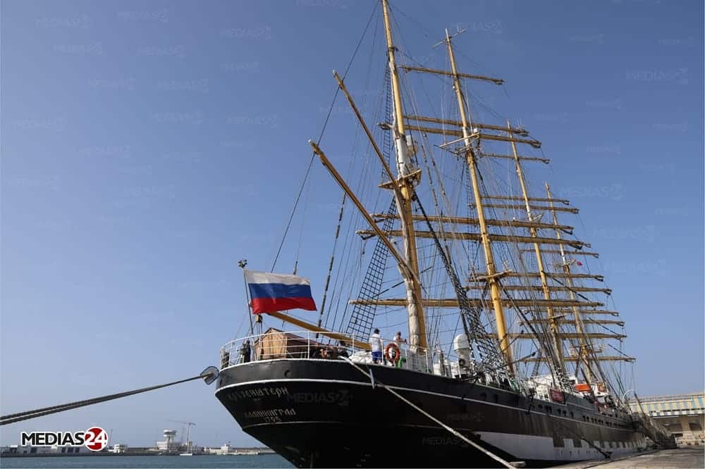 Le célèbre voilier russe Kruzenshtern fait escale à Casablanca