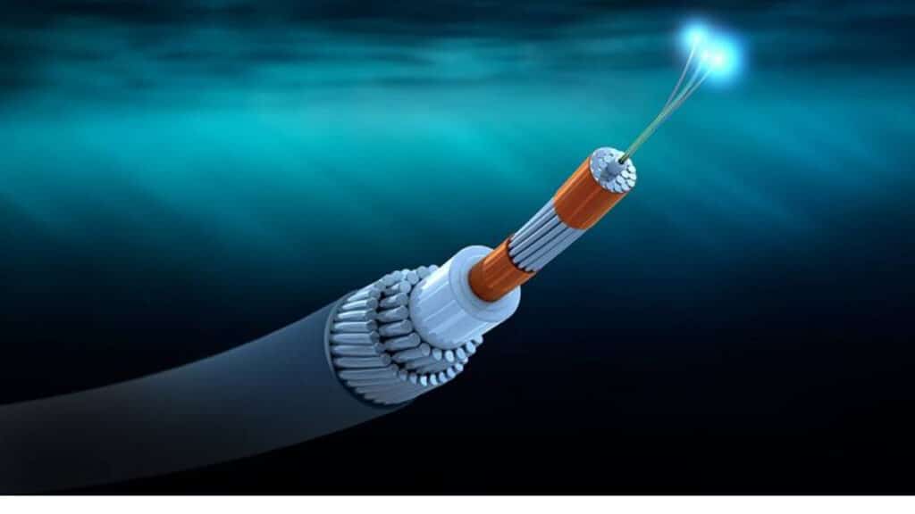 Fibre optique : un câble sous-marin connectera le Maroc aux îles Canaries