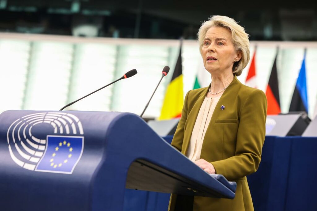 Pour la présidente de la Commission européenne, il est impossible d’attendre que la tempête passe