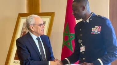 Abdellatif Loudiyi s'entretient avec le commandant général des U.S. Space Forces Africa