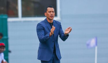 Football. Le Raja remplace Lassaad Chabbi par Fadlu Davids