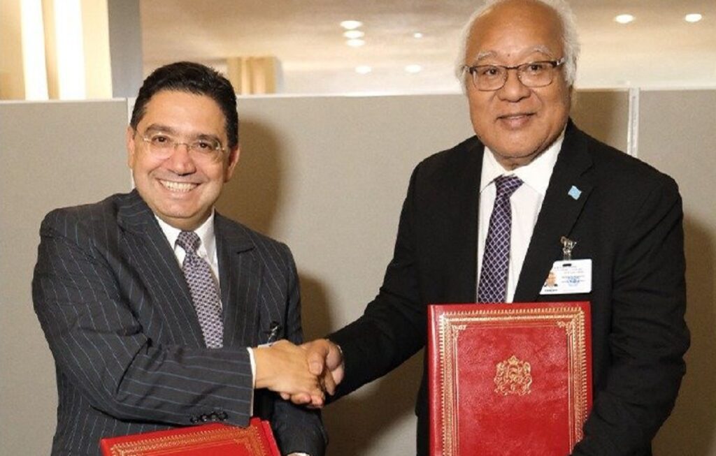 Nasser Bourita et son homologue de la Micronésie,  Lorin S. Robert.