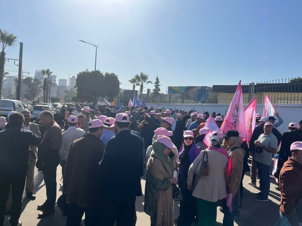 Sit-in des administrateurs pédagogiques pour réclamer de &ldquo;meilleures conditions de travail&rdquo;