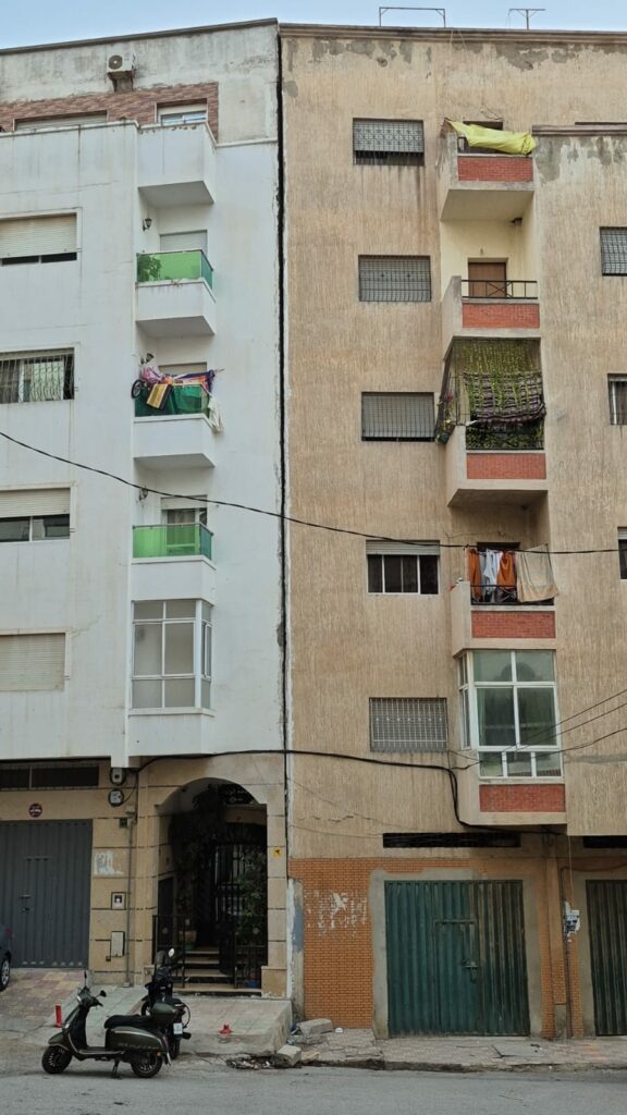 Tétouan : des fissures terrestres inquiètent les habitants du quartier Al Hamama