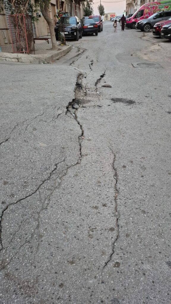 Tétouan : des fissures terrestres inquiètent les habitants du quartier Al Hamama