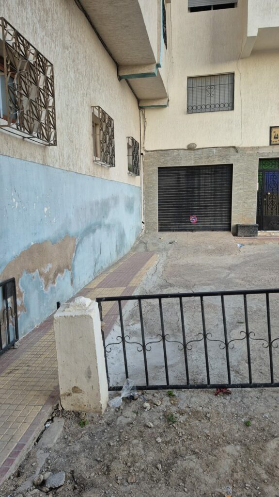 Tétouan : des fissures terrestres inquiètent les habitants du quartier Al Hamama