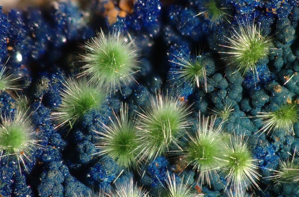 Les trésors oubliés d'Aouli et Mibladen : quand la recherche de minéraux fait vivre une population oubliée