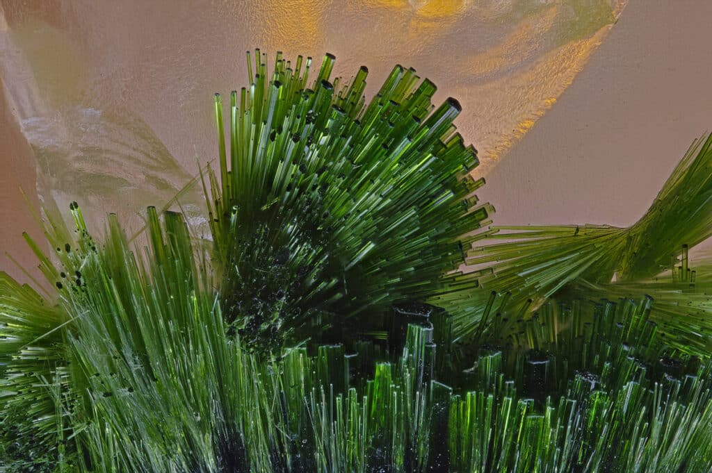 Les trésors oubliés d'Aouli et Mibladen : quand la recherche de minéraux fait vivre une population oubliée