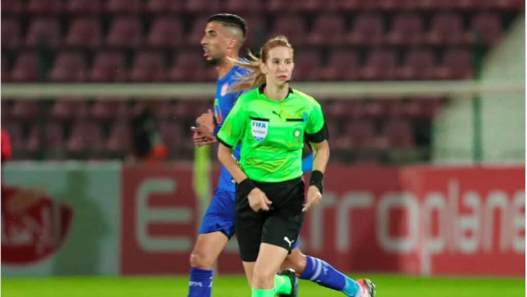 L’arbitre internationale Bouchra Karboubi annonce la fin de sa carrière