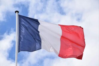 La France durcit les conditions de délivrance de certains titres de séjour