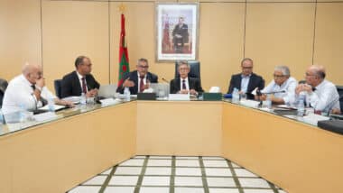 Formation en temps aménagé : exonération des frais pour les salariés au SMIG