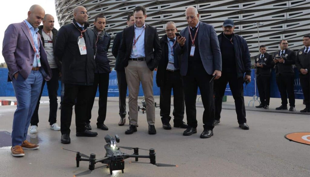 Agents du FBI surveillant la sécurité d’un match de la CAN 2025 à Rabat.