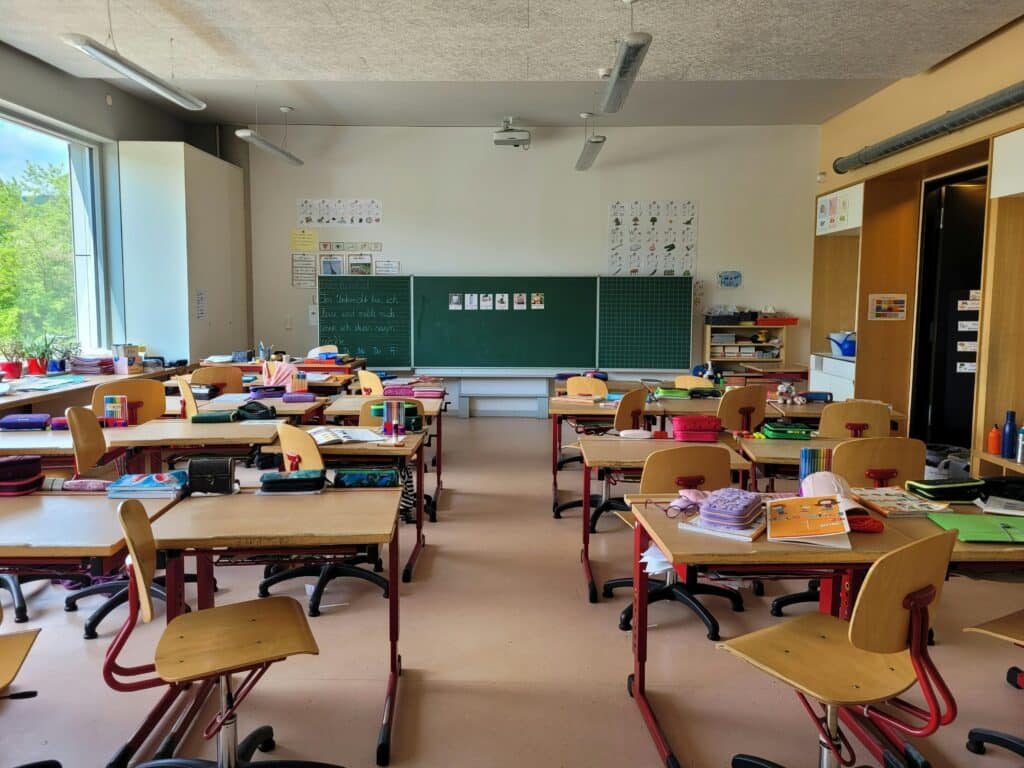 Frais de scolarité : le retour du débat sur les hausses annuelles dans le privé