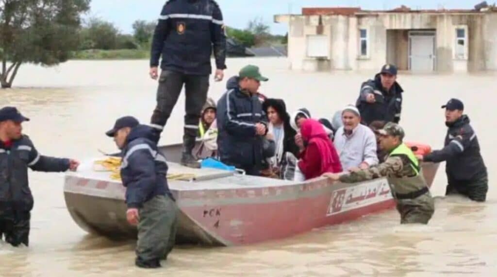 Le CNDH a publié ses conclusions préliminaires sur la gestion des inondations ayant touché les provinces de Larache, Kénitra, Sidi Kacem et Sidi Slimane en janvier et février 2026.