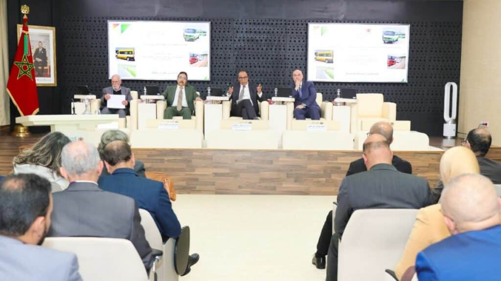 Transport rural le CESE alerte sur les défis et plaide pour un plan intégré et durable