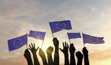 Eurostat : les Marocains au 2e rang des nouveaux citoyens de l’UE en 2024