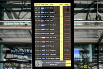 Iran: les perturbations aériennes vont durer jusqu'à &ldquo;plusieurs semaines&rdquo;, selon Aéroports de Paris