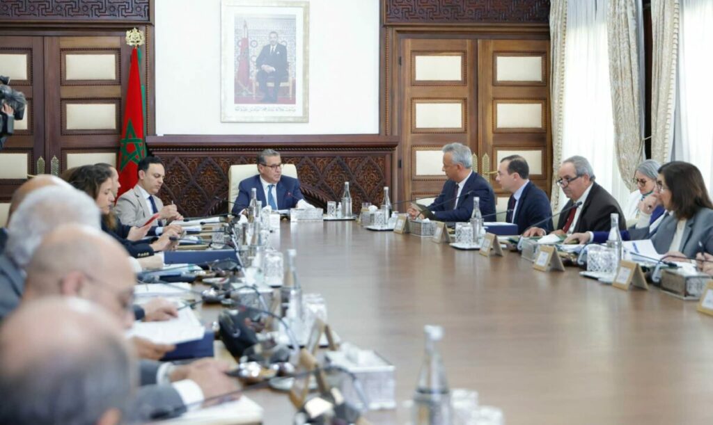 Réunion sur la charte de l’investissement au Maroc avec 44 projets approuvés pour 86,36 milliards de DH