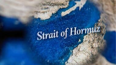 Désescalade prudente : Téhéran annonce l’ouverture du détroit d’Ormuz sous conditions