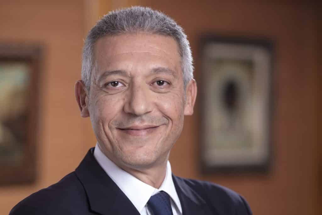 Exclusif. Comment Holmarcom prépare, en deux temps, un rapprochement BMCI-Crédit du Maroc
