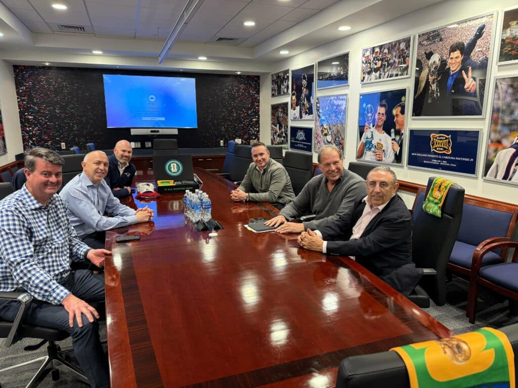 Diplomatie sportive : Youssef Amrani inspecte les stades du Mondial 2026 aux États-Unis